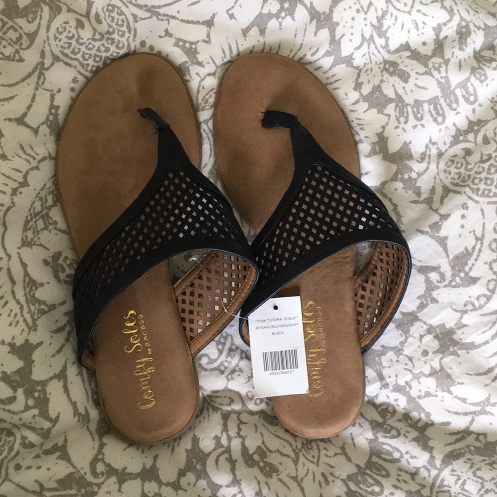 Ladies sandals. Comfy Soles by Bamboo
